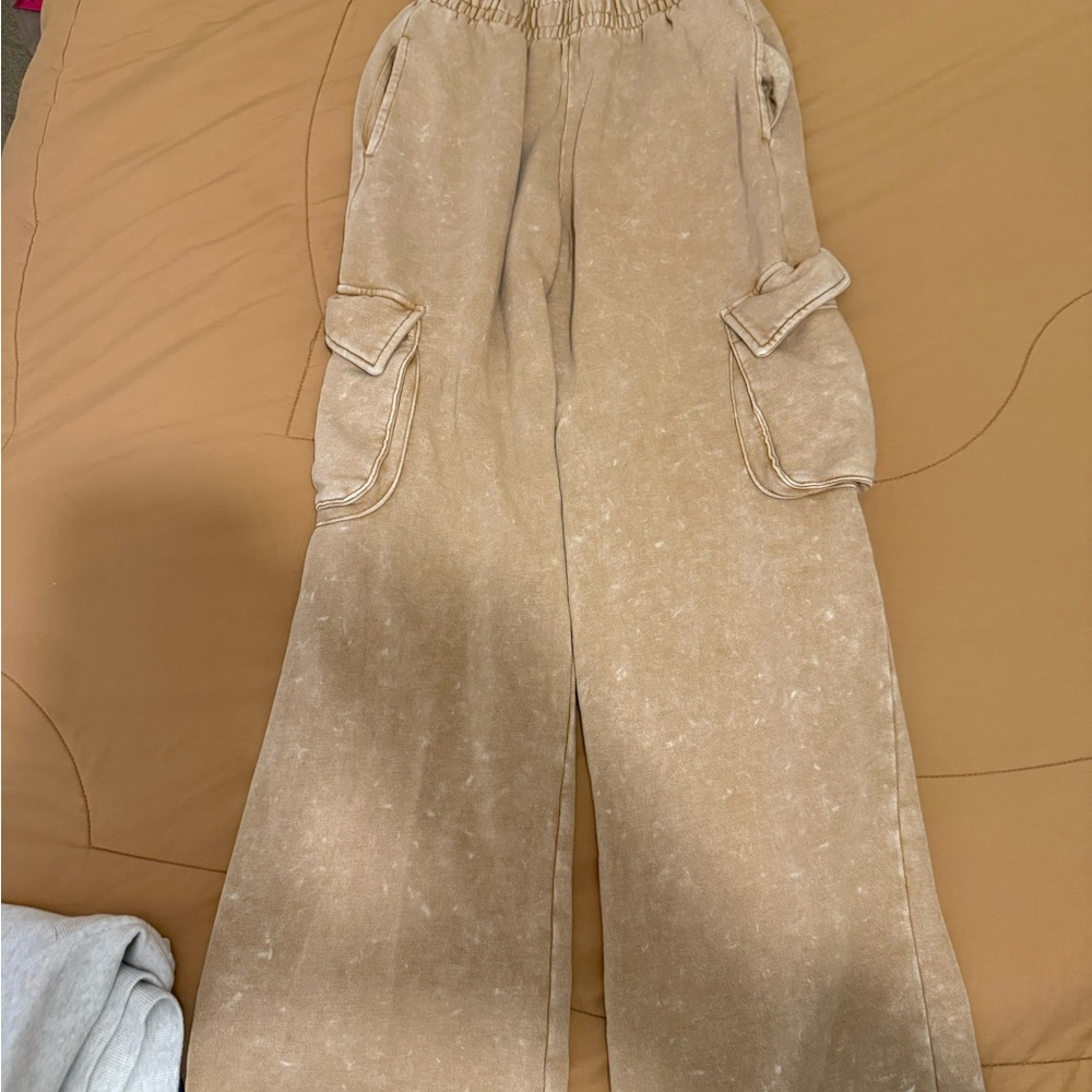 Tan Cargo Sweatpants